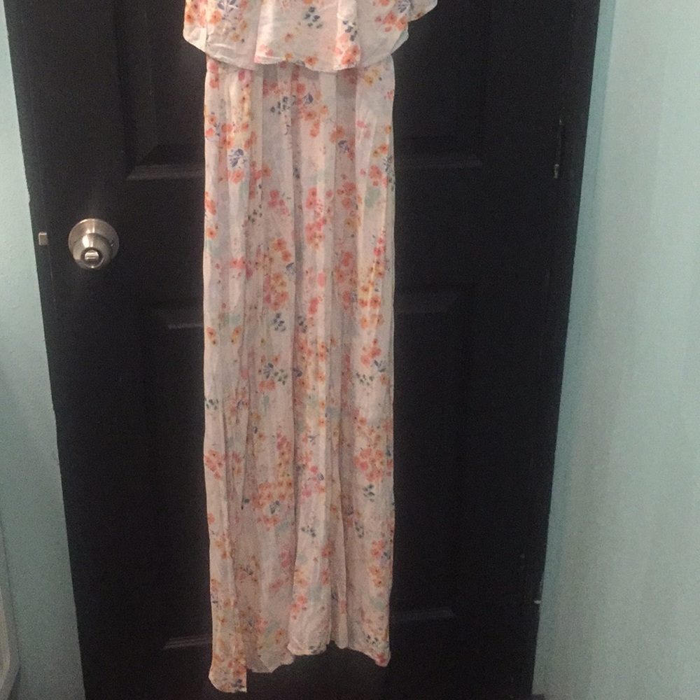 Lauren Conrad Ruffled Dress - Picture 4 of 6